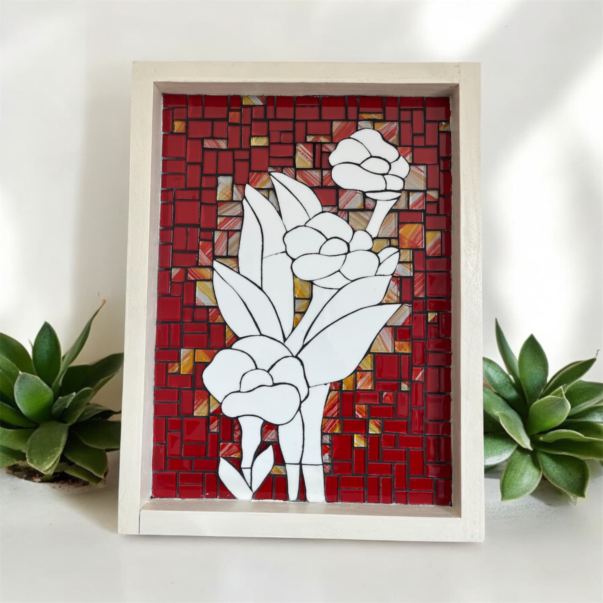 Cuadro monocromático floral en azulejos