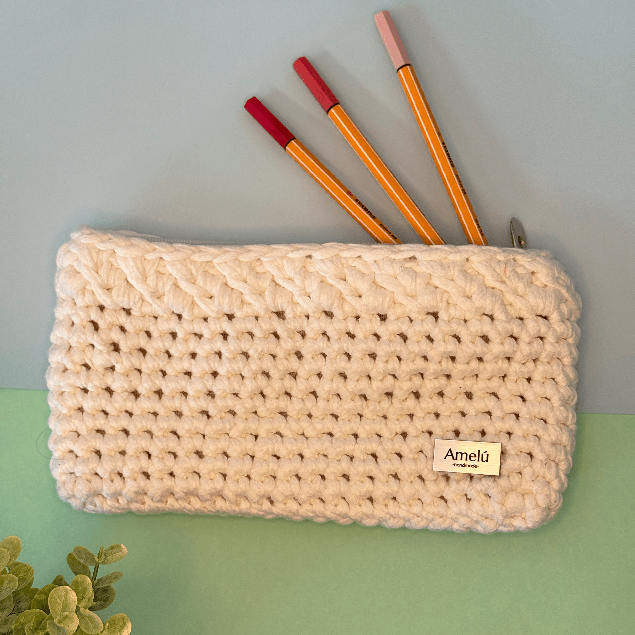 Cartuchera blanca en trapillo