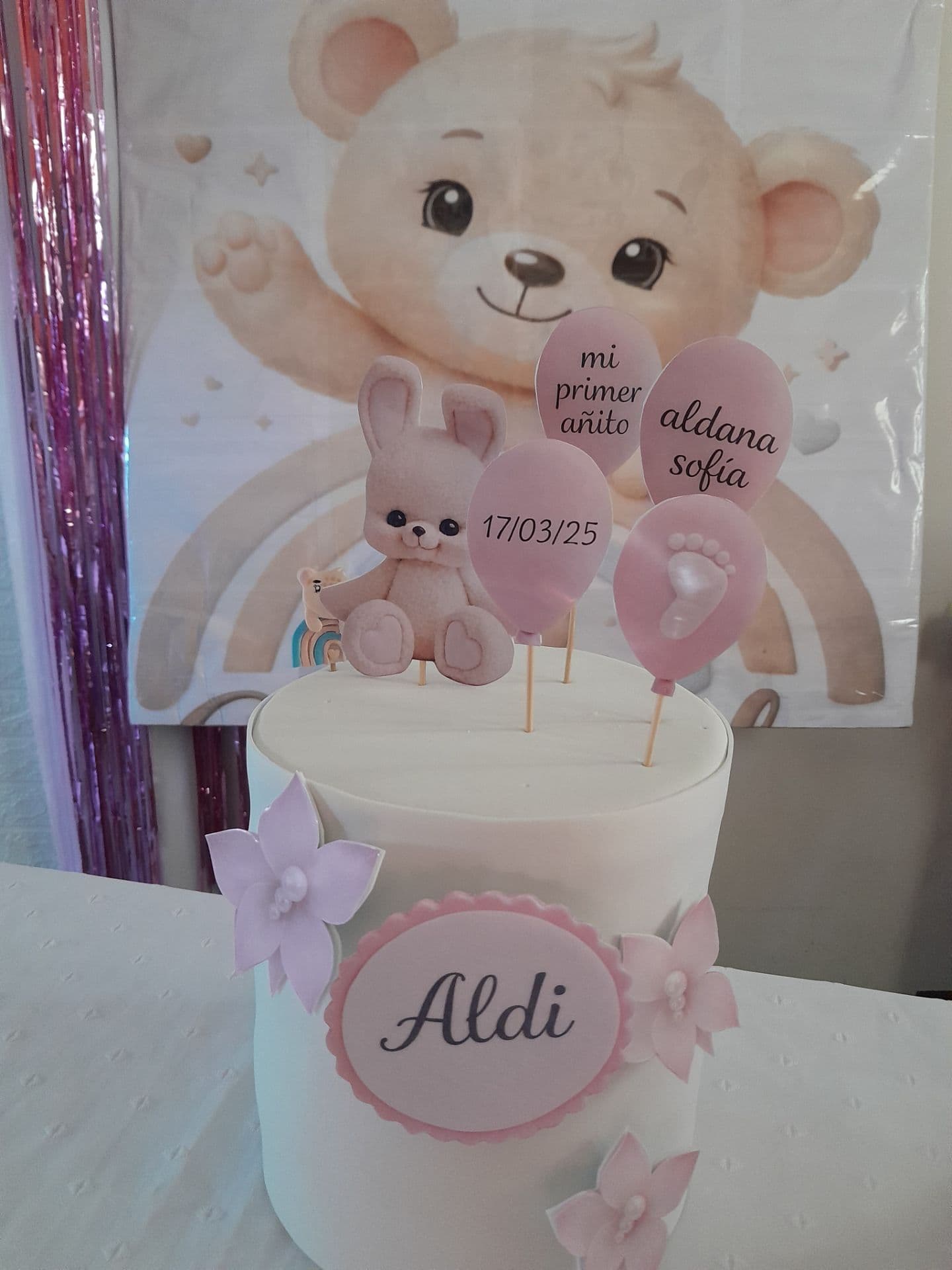 Topper para celebrar su Primer Cumpleaños