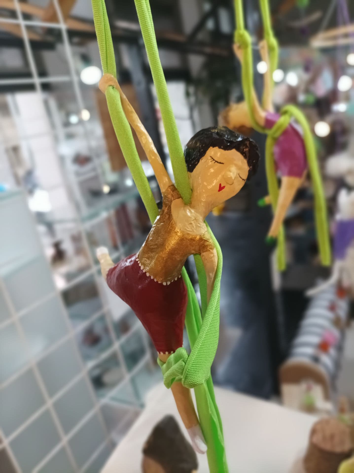 Filomenas, Arte en Papel