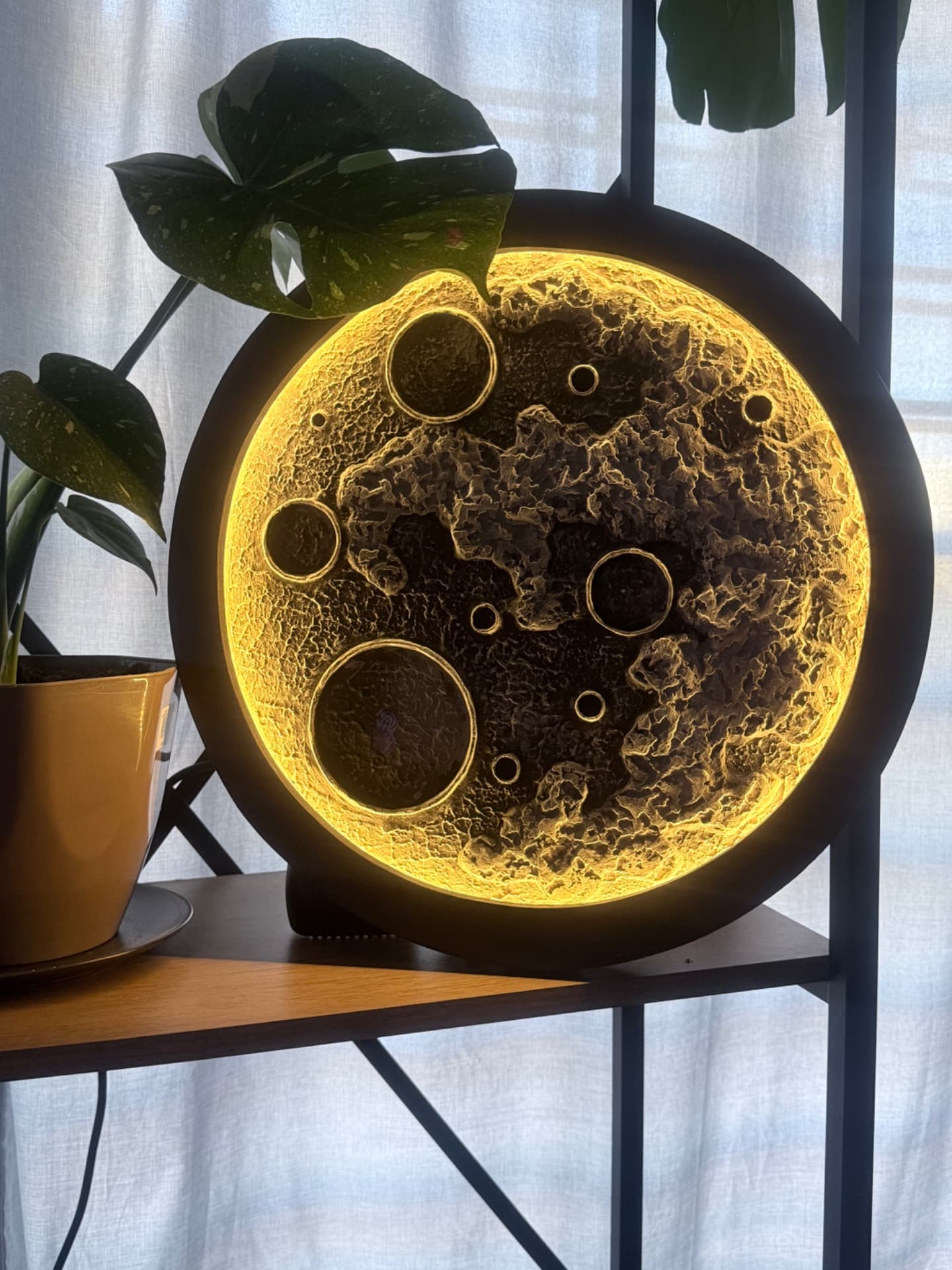 Luna de 40cm de diámetro.