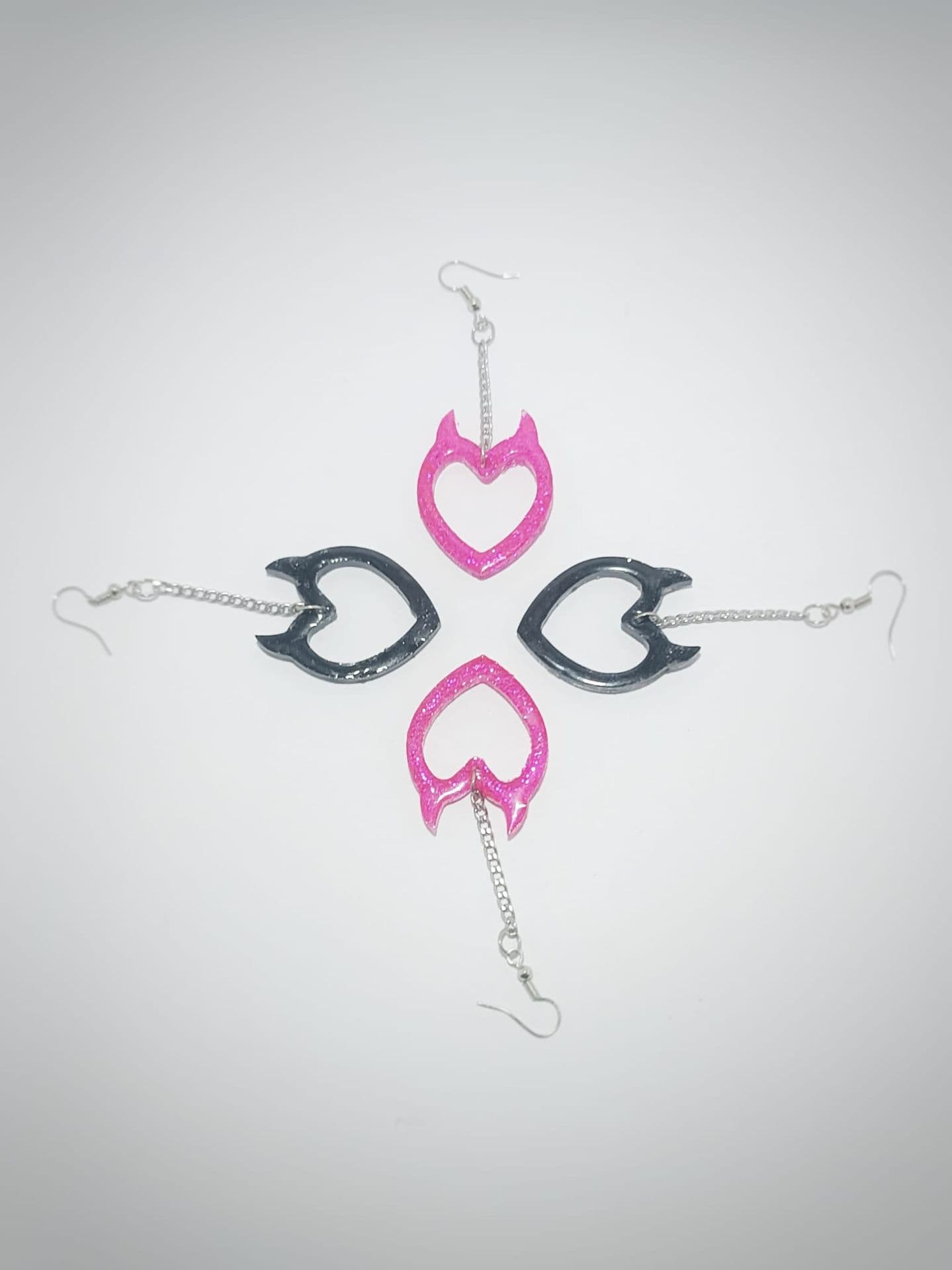 Caravanas Dark Magic (Negro/Rosa)