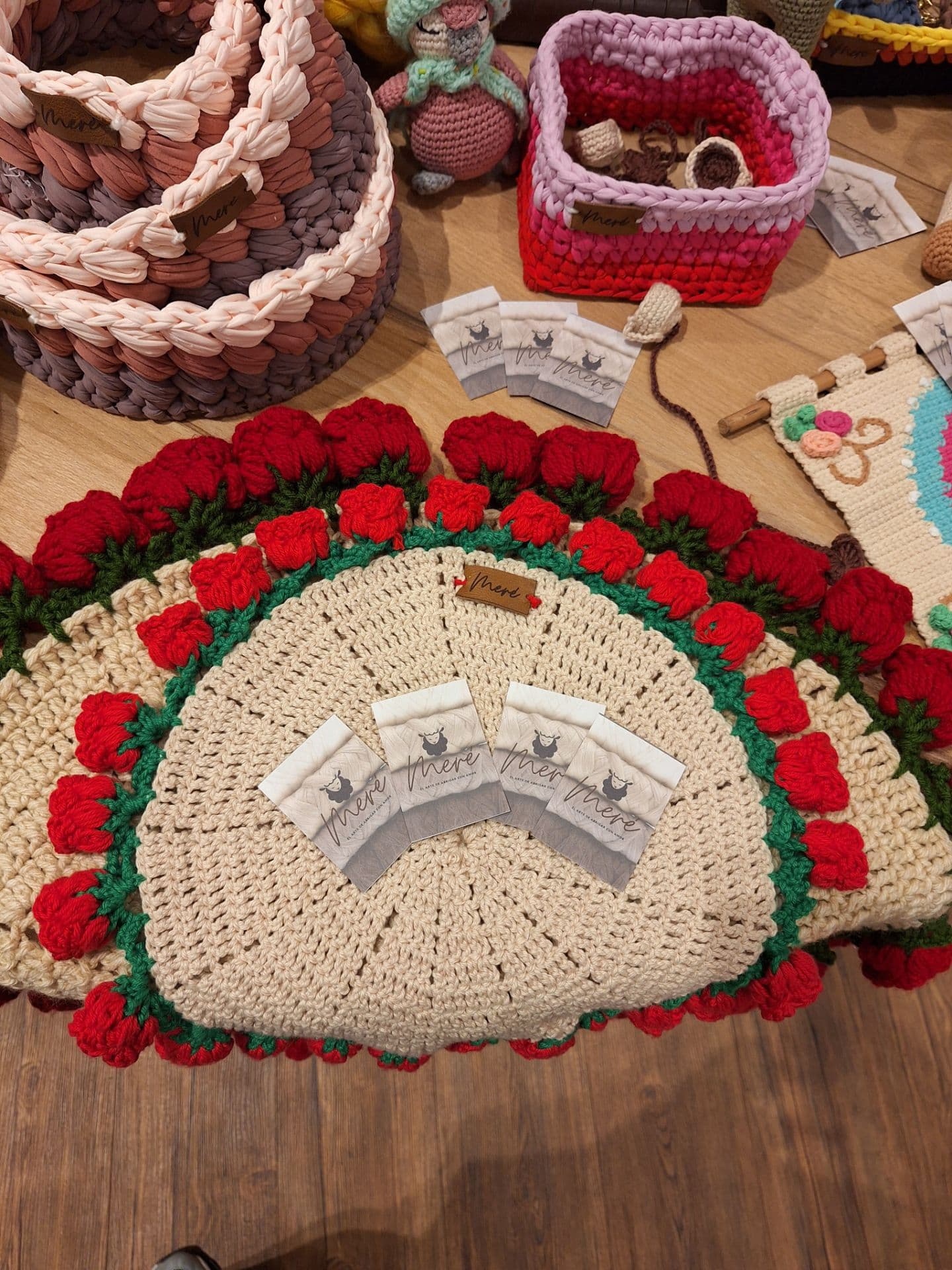 Ramo de rosas (mantel redondo)