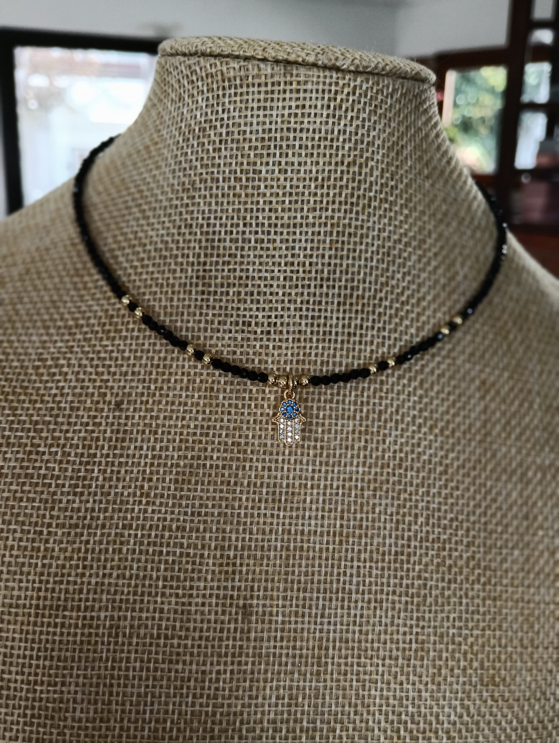 Collares