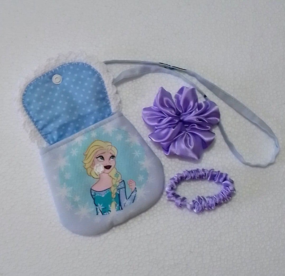 Carterita "Princesa"con dos scrunchies